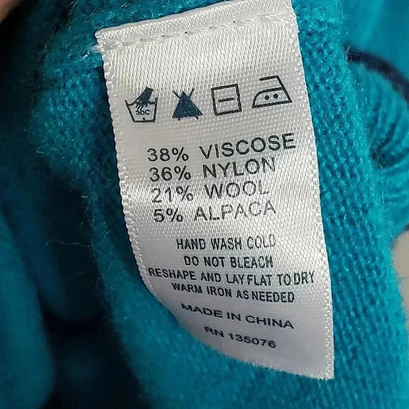 C. Wonder Button Down Cardigan Long Sleeve Teal Navy Blue Wool Alpaca NWT - Picture 10 of 10